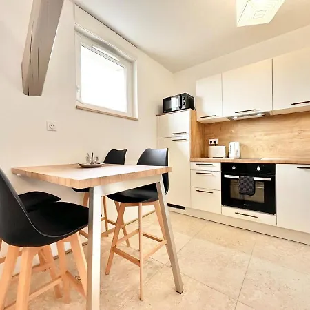 Apartman Le Ronsard - Elegance - *