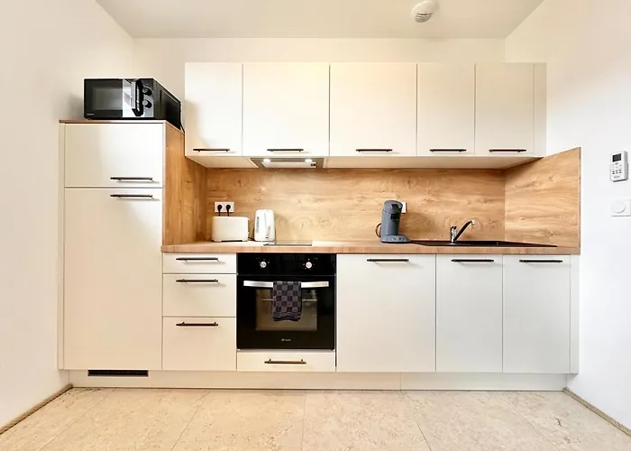 Le Ronsard - Elegance -